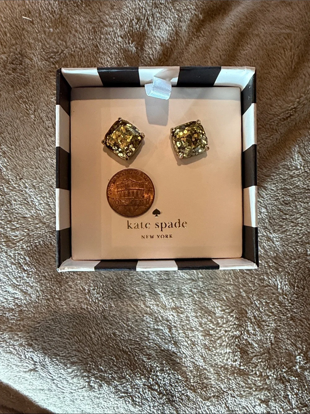 Kate spade earrings vintage gold glitter